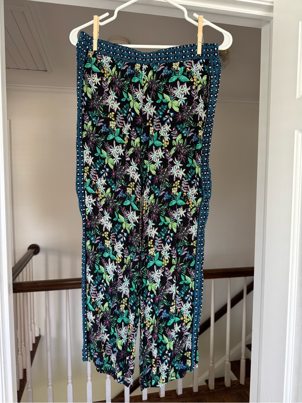 Fun Floral Print Pants